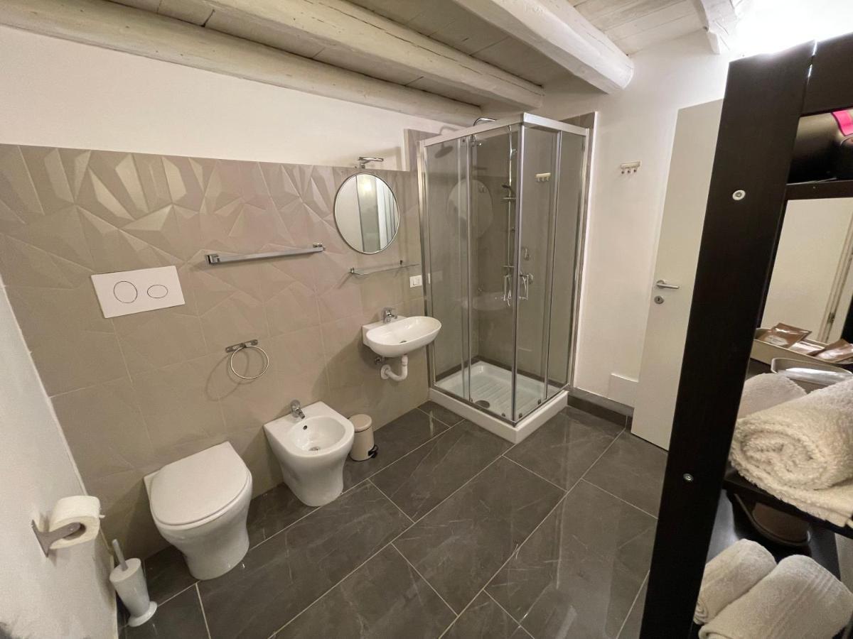 100 Passi Hotel Palermo Bagian luar foto